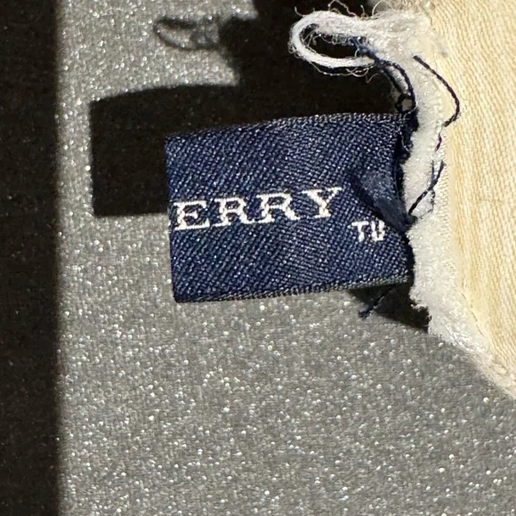 Burberry Rattle Bear - Picture 5 of 5